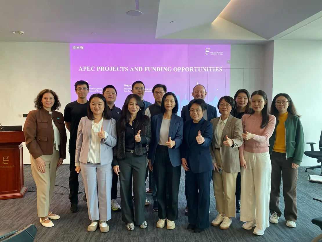 APEC PROJECTS FUNDING GROUP
